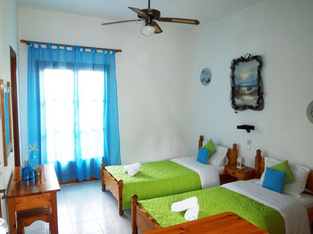Paraskevi Apartments Ipsos Cameră foto